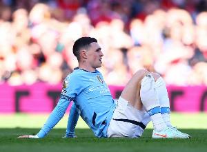 乐鱼体育官网-福登母亲遭曼联球迷辱骂福登祖母:既愤怒又恶心 这些人需反省