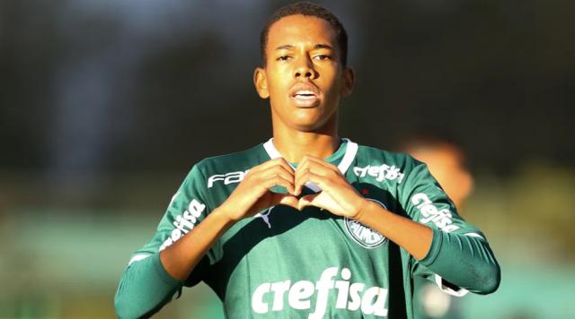 乐鱼体育-帕尔梅拉斯“小梅西” 切尔西6500万欧求购埃斯特旺