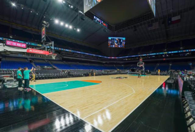 乐鱼体育app-重回决胜之地 普尔与迪文琴佐闪耀阿拉莫穹顶